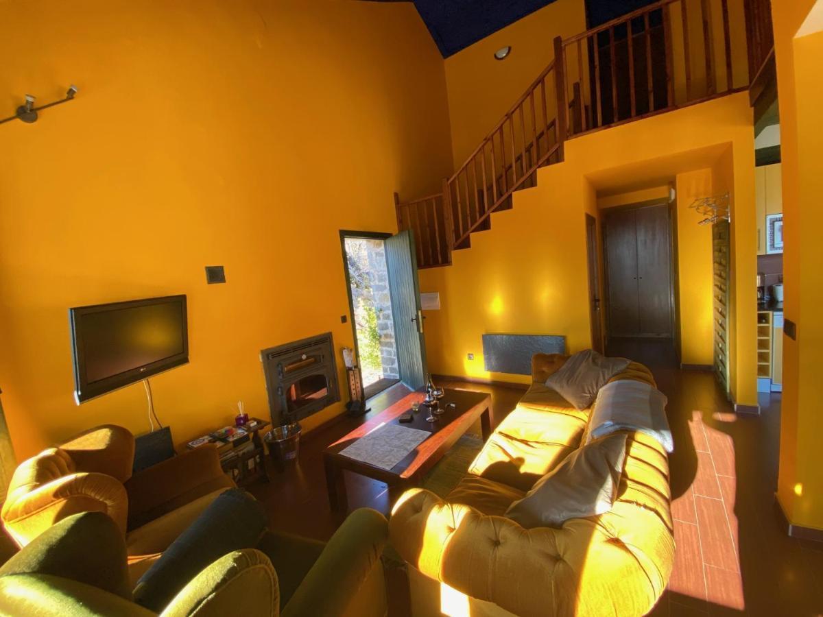 Apartamentos Duplex En Casa Rural Fundanal En Hoz De Jaca 외부 사진