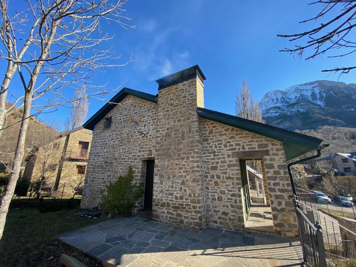 Apartamentos Duplex En Casa Rural Fundanal En Hoz De Jaca 외부 사진